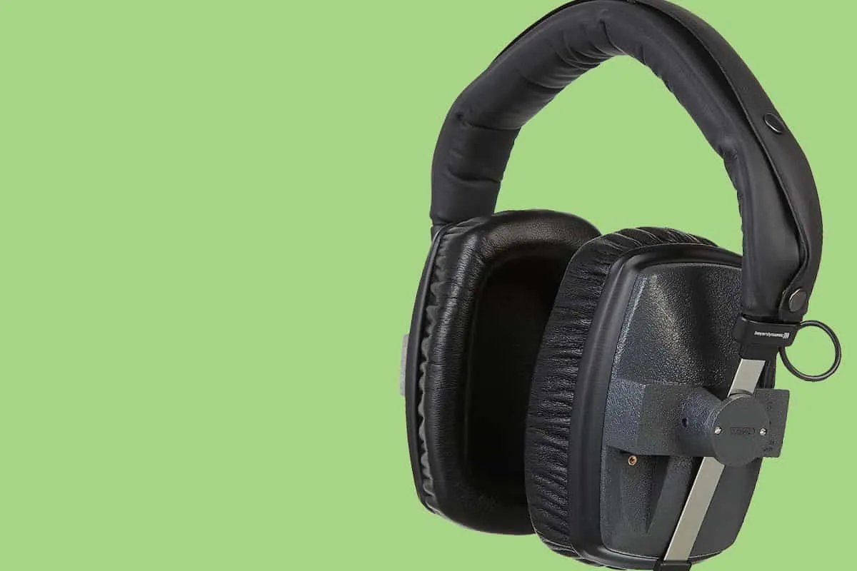 Beyerdynamic DT 150 Review [2026] - Industry Defining Cans