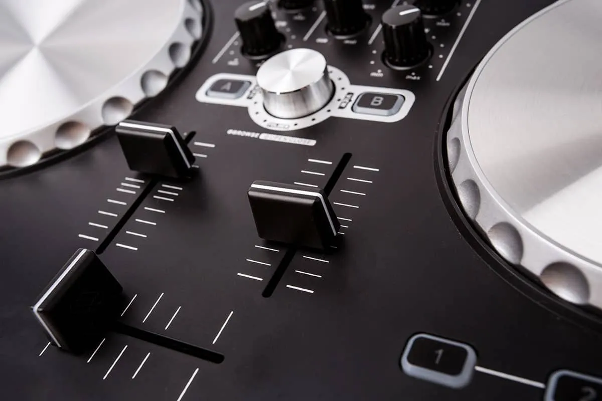 How Do DJs Crossfade Songs?