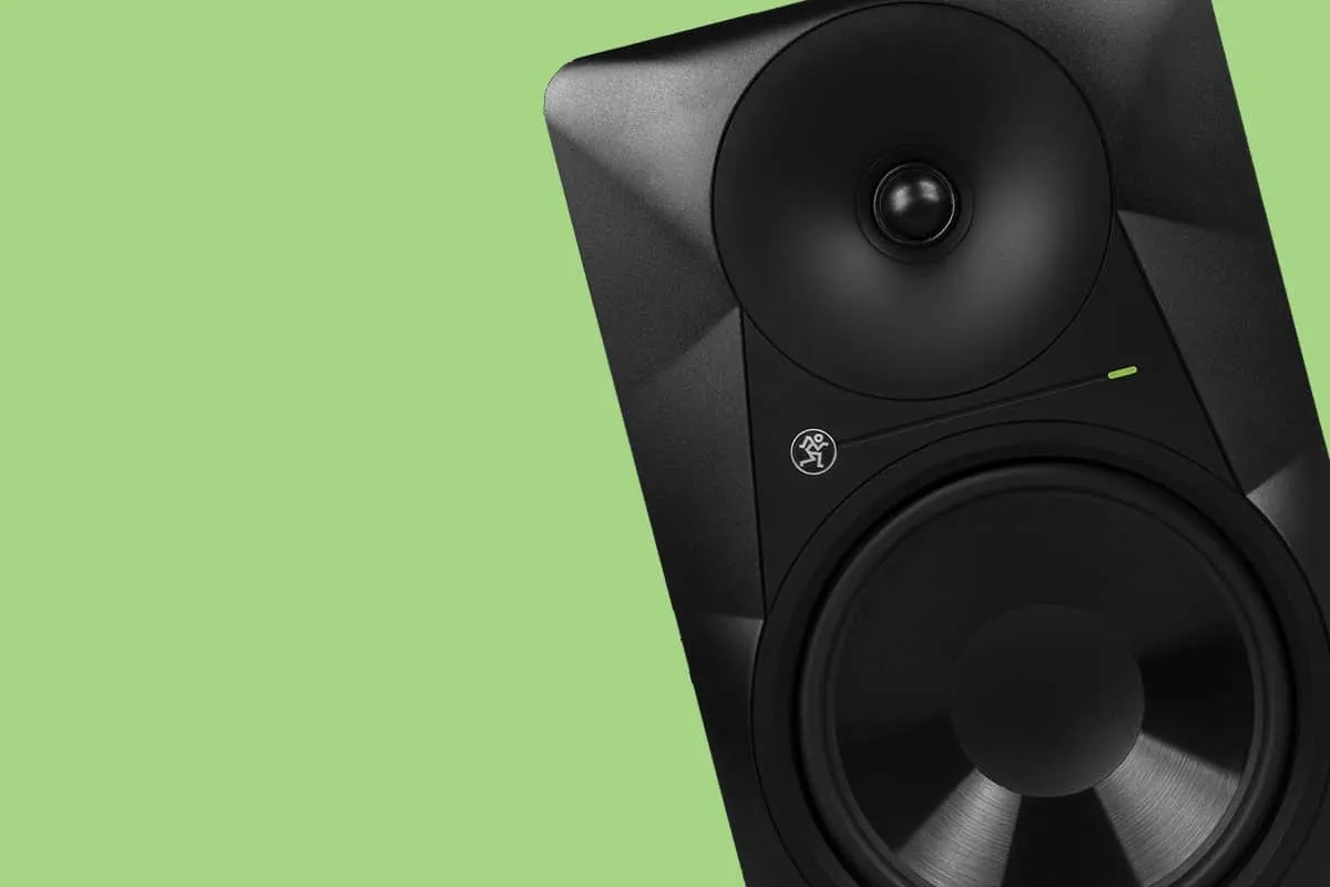 Mackie MR824 Review [2026] - Good Value And Superb Sound