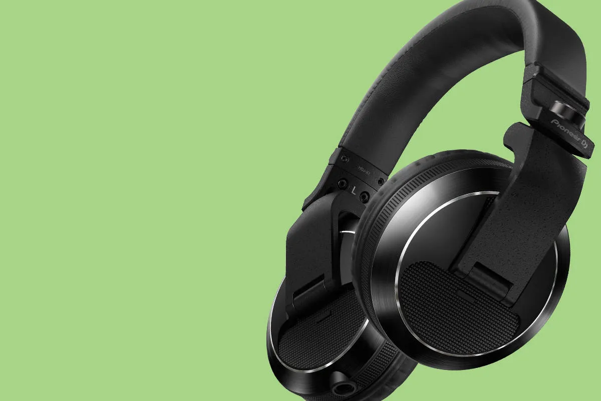 Pioneer HDJ-X7 Review [2026] - High Quality DJ Headphones