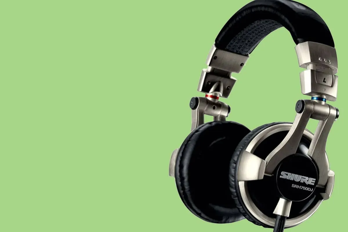 Shure SRH750DJ Review [2026] - Great Sound And Good Features
